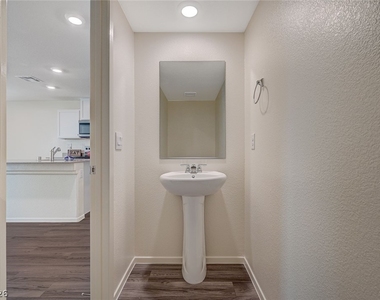 6923 Honor Hill Street - Photo Thumbnail 19