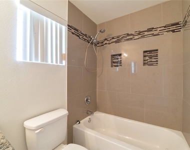 9632 Gatesville Avenue - Photo Thumbnail 26