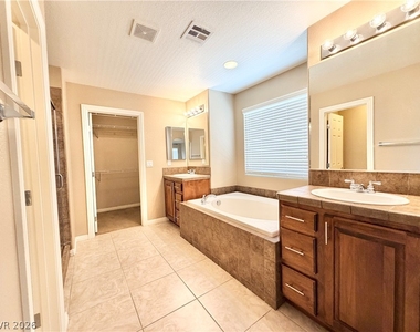 10360 Blue Ginger Drive - Photo Thumbnail 21