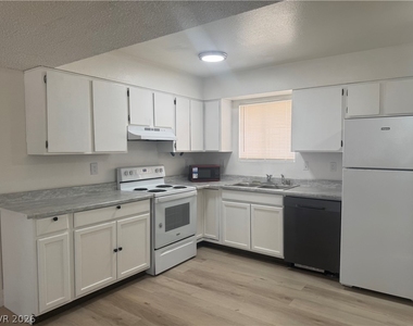 3500 Rio Robles Drive - Photo Thumbnail 1
