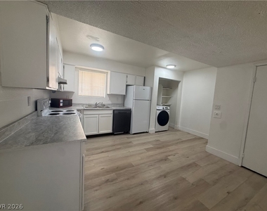 3500 Rio Robles Drive - Photo Thumbnail 3