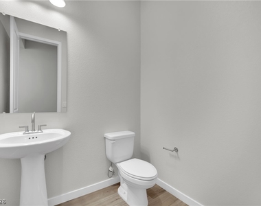 92 Ibiza Lake Drive - Photo Thumbnail 12