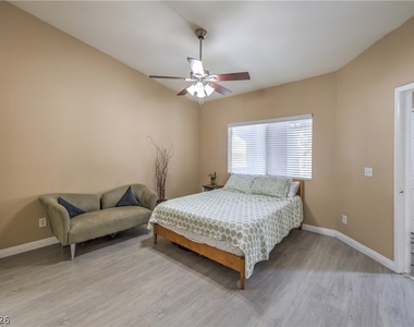 8400 W Charleston Boulevard - Photo Thumbnail 7