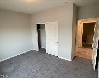 4041 Sweet Violet Court - Photo Thumbnail 15
