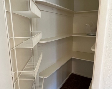 1536 Kay Court - Photo Thumbnail 17
