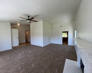 1536 Kay Court - Photo Thumbnail 7