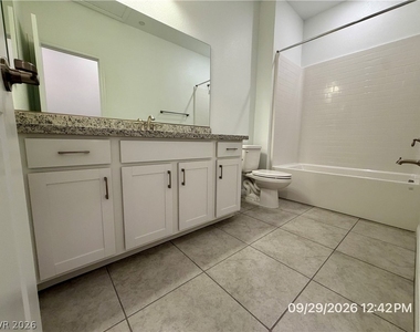 242 Freeport View Place - Photo Thumbnail 26