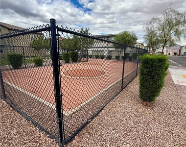 242 Freeport View Place - Photo Thumbnail 45