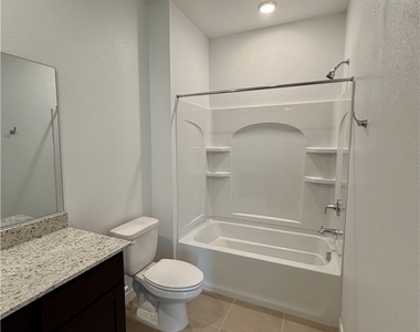 239 Freeport View Place - Photo Thumbnail 23