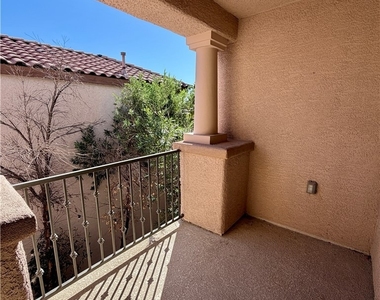 12056 Hathaway Pines Lane - Photo Thumbnail 39
