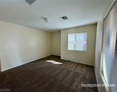 12056 Hathaway Pines Lane - Photo Thumbnail 35
