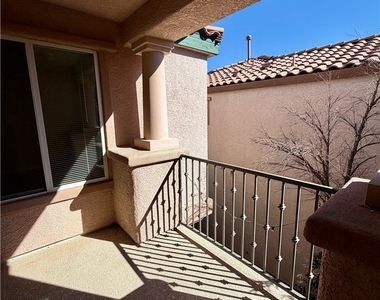 12056 Hathaway Pines Lane - Photo Thumbnail 38