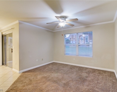 1150 N Buffalo Drive - Photo Thumbnail 2
