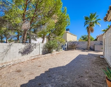 884 Cozy Valley Street - Photo Thumbnail 27
