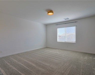 4441 Mural Glen Court - Photo Thumbnail 16