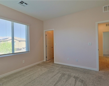 4441 Mural Glen Court - Photo Thumbnail 29