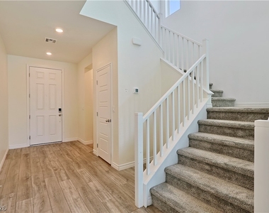 4441 Mural Glen Court - Photo Thumbnail 2