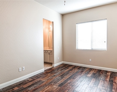 4896 Nightwood Court - Photo Thumbnail 23