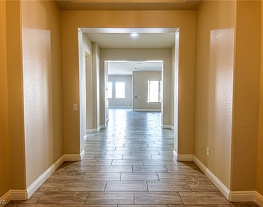 4896 Nightwood Court - Photo Thumbnail 25