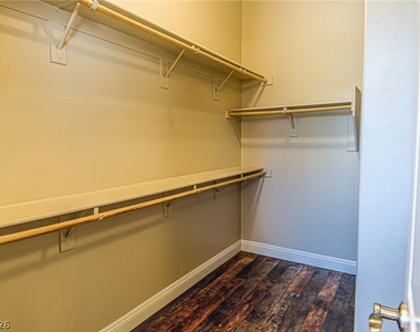 4896 Nightwood Court - Photo Thumbnail 37