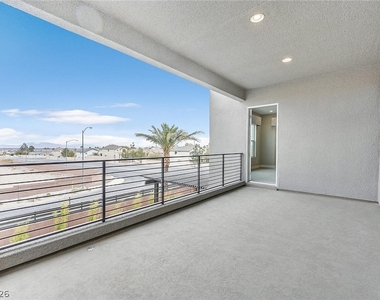 4008 Desert Trace Court - Photo Thumbnail 20