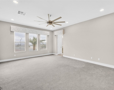 4008 Desert Trace Court - Photo Thumbnail 21