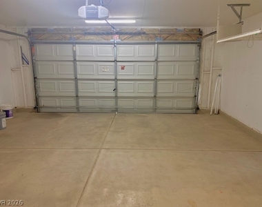 4810 Lone Vista Way - Photo Thumbnail 11