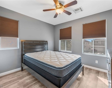 10748 Chickasaw Bend Court - Photo Thumbnail 23
