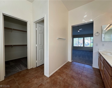 3023 Carbondale Street - Photo Thumbnail 16