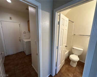 3023 Carbondale Street - Photo Thumbnail 8