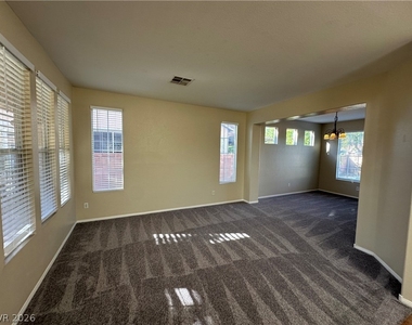 3023 Carbondale Street - Photo Thumbnail 5