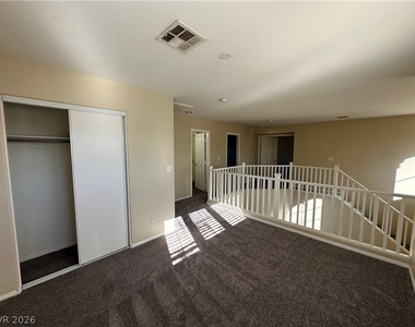 3023 Carbondale Street - Photo Thumbnail 11