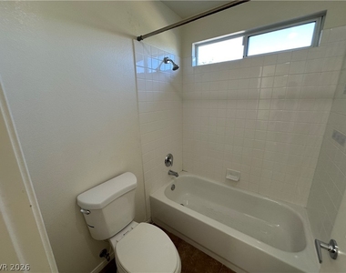 3023 Carbondale Street - Photo Thumbnail 21
