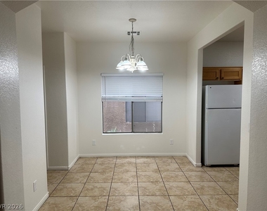 1613 White Skies Court - Photo Thumbnail 4