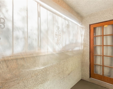 5171 Caliente Street - Photo Thumbnail 19