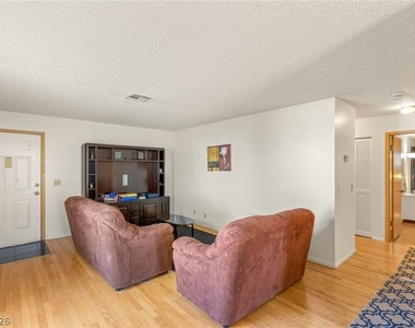 5171 Caliente Street - Photo Thumbnail 3