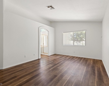 2124 Starline Meadow Place - Photo Thumbnail 10