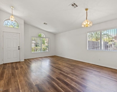 2124 Starline Meadow Place - Photo Thumbnail 2