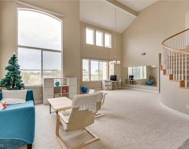 709 Sir James Bridge Way - Photo Thumbnail 6