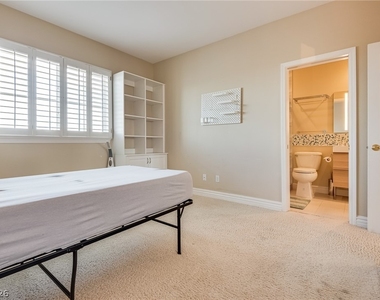 709 Sir James Bridge Way - Photo Thumbnail 23