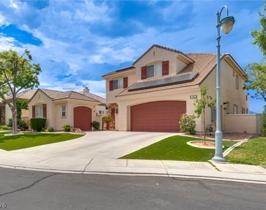 709 Sir James Bridge Way - Photo Thumbnail 1