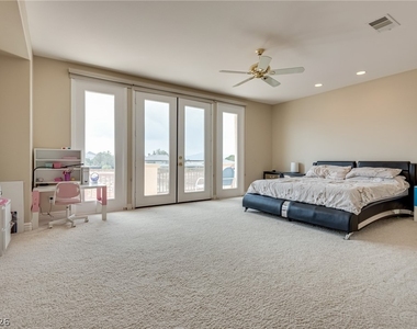 709 Sir James Bridge Way - Photo Thumbnail 27