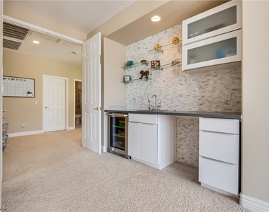 709 Sir James Bridge Way - Photo Thumbnail 30