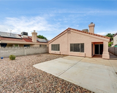 6537 Old Oxford Avenue - Photo Thumbnail 49