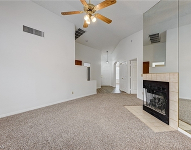6537 Old Oxford Avenue - Photo Thumbnail 12