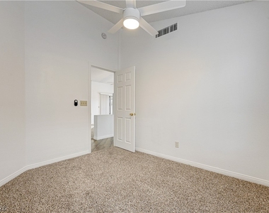6537 Old Oxford Avenue - Photo Thumbnail 35