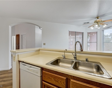 6537 Old Oxford Avenue - Photo Thumbnail 23