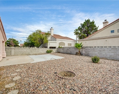 6537 Old Oxford Avenue - Photo Thumbnail 47