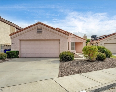 6537 Old Oxford Avenue - Photo Thumbnail 1