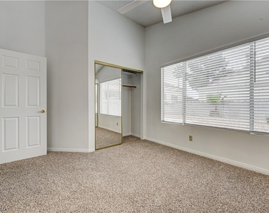 6537 Old Oxford Avenue - Photo Thumbnail 37
